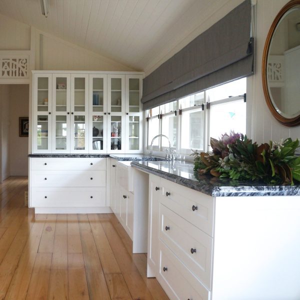 Hamptons Style kitchen installation, in solid timber, was made from American Oak and stunning granite bench tops by Buywood Furniture, Brisbane.